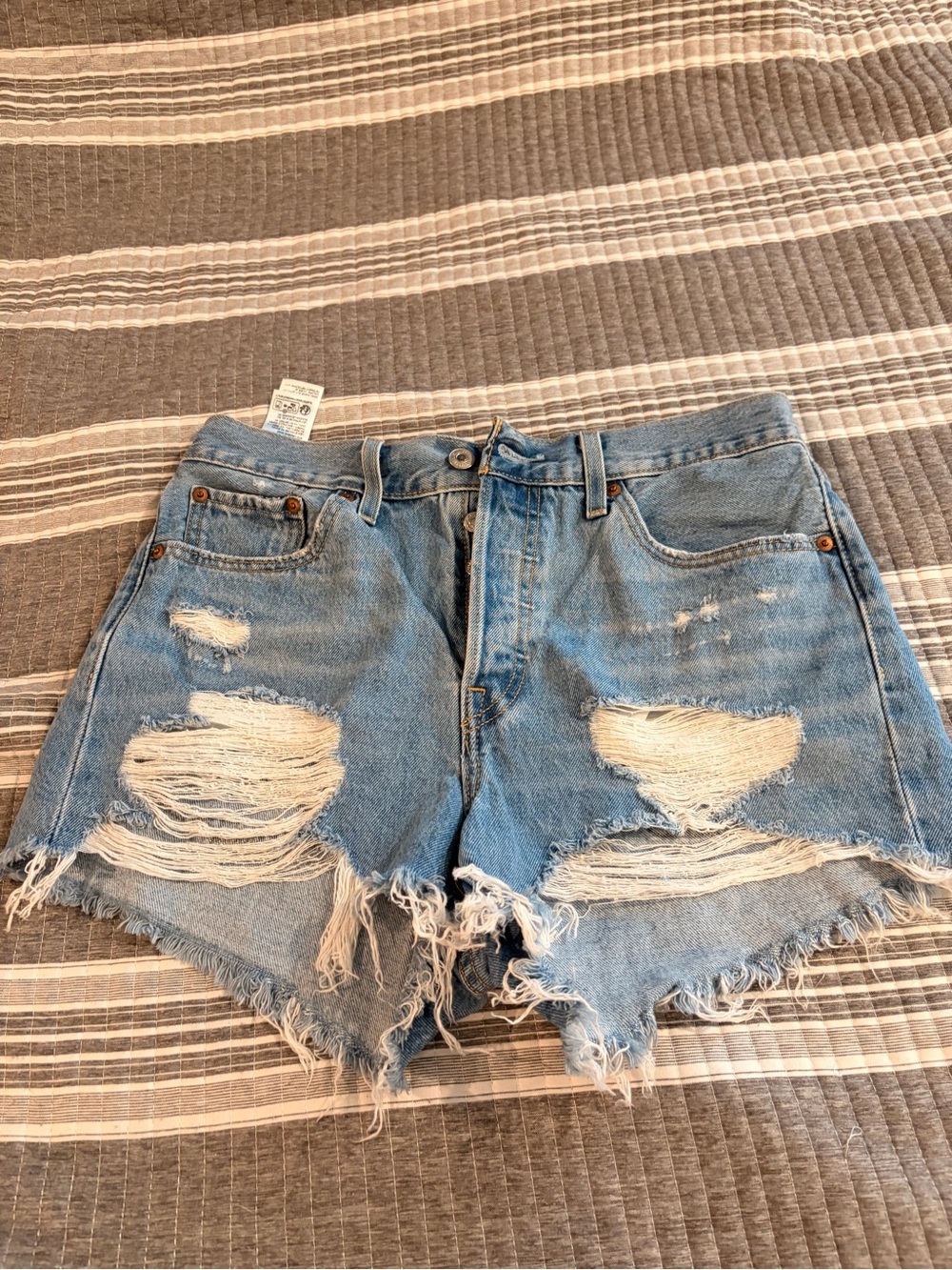 Levi 501 Distressed High-Rise Light Blue Denim Shorts - Women size 8/29”